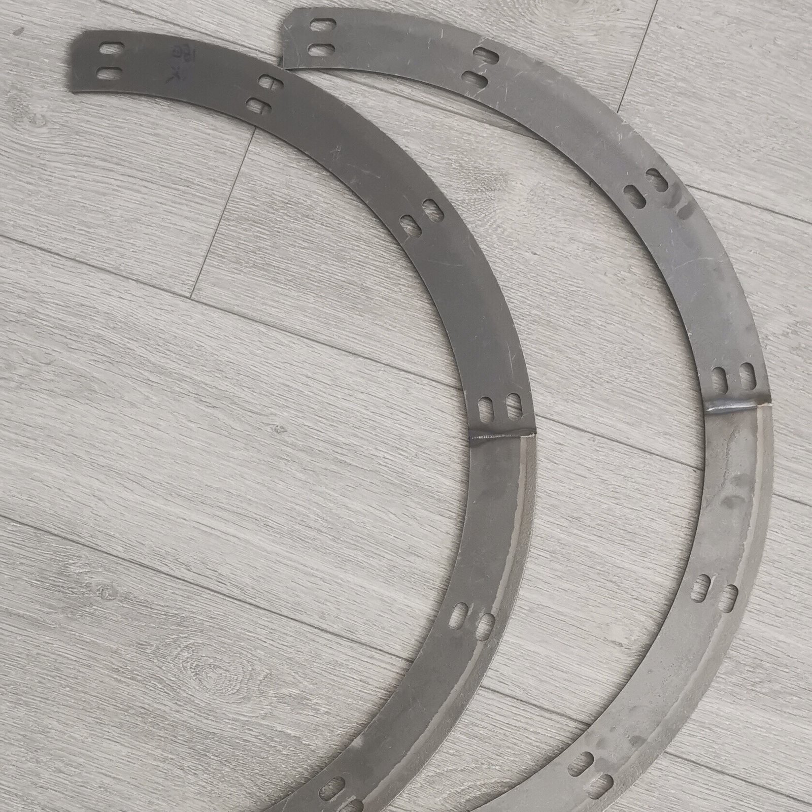 Auger Flighting Plates - LEVON Machinery