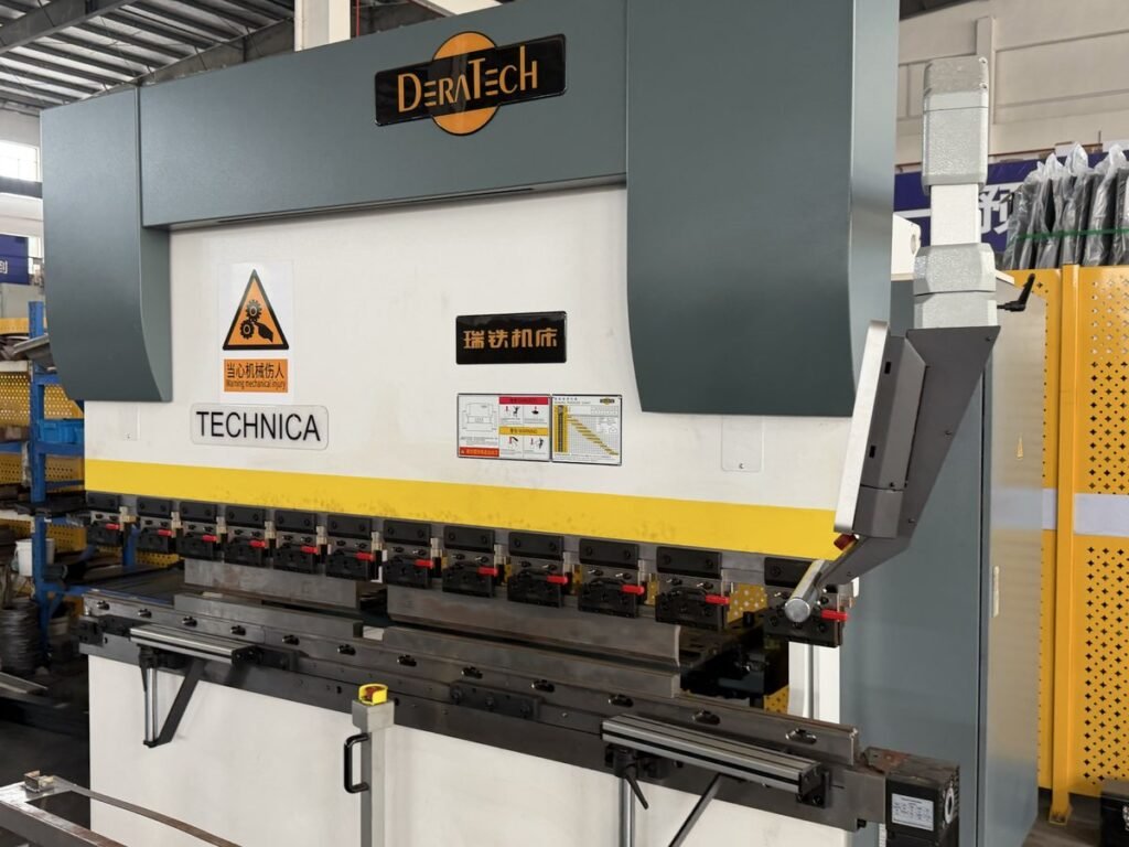 Bending equipment for OEM harvester parts