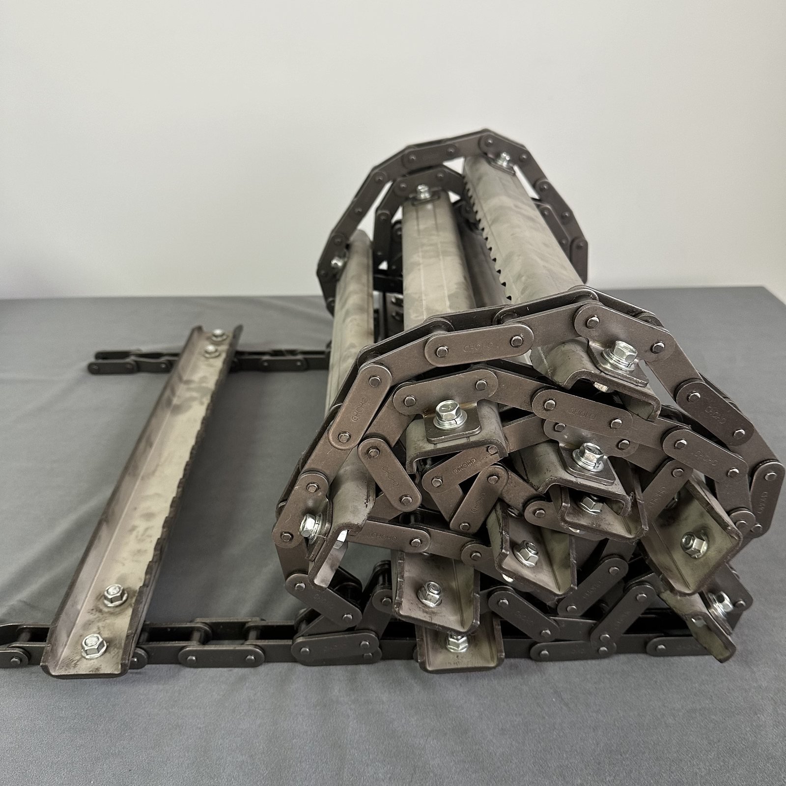 Feeder Chain Assemblies - LEVON Machinery