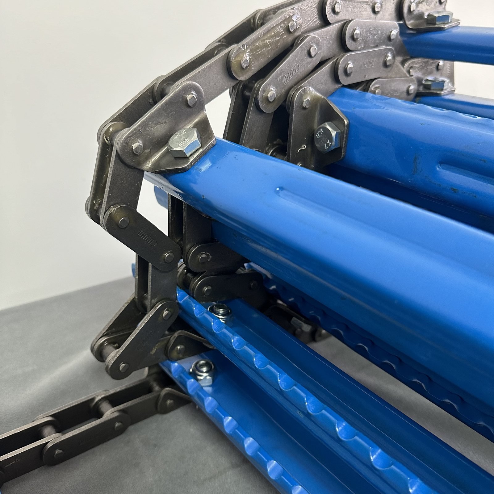 Feeder Chain Assemblies - LEVON Machinery
