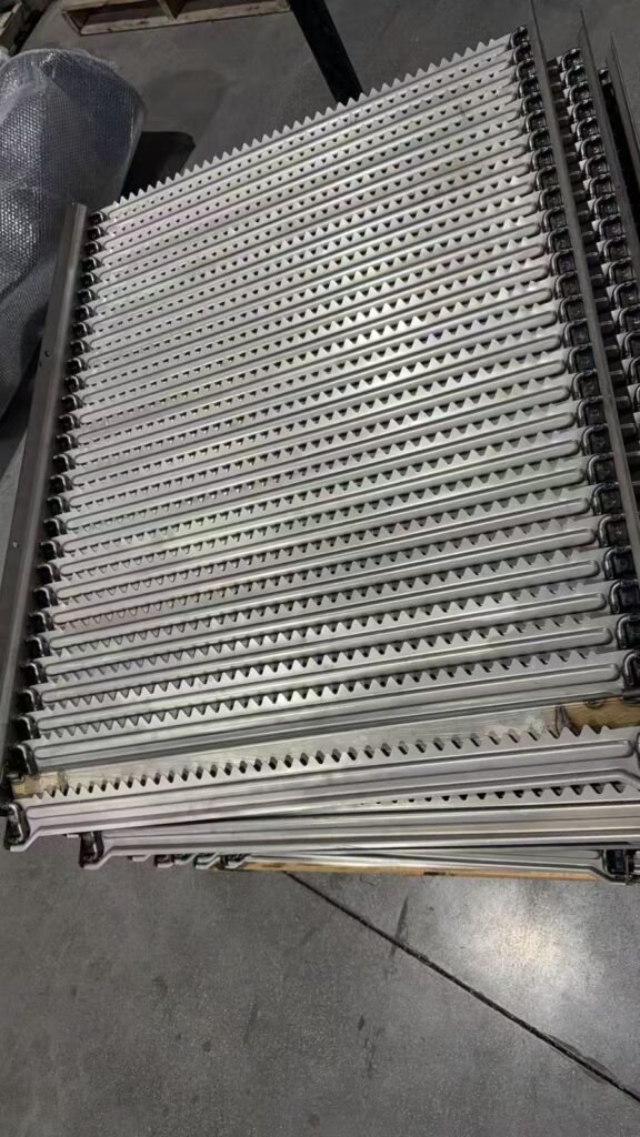 Combine Harvester Vibrating Screens - LEVON Machinery
